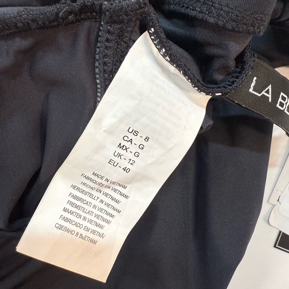 La Blanca one piece swimsuit - Picture 4 of 7